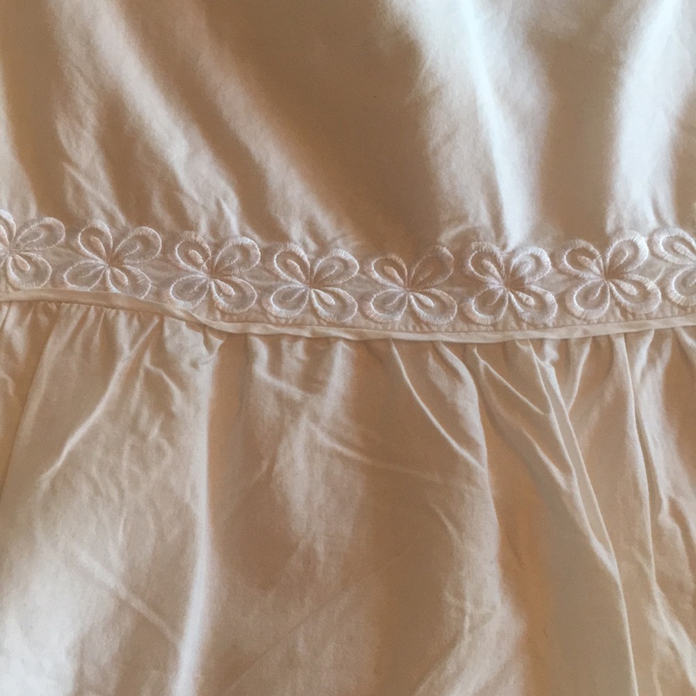Limited lace skirt - Picture 2 of 6